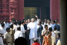 Chief Minister Shri Naveen Patnaik in front of Shree Mandir Puri