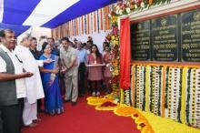 Chief Minister Shri Naveen Patnaik inaugurating and Laying foundation stone of different projects of BJB College