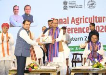 Chief Minister Shri Mohan Charan Majhi, Union Agriculture Minister Shri Shivraj Singh Chouhan and other dignitaries at the inaugural session of Conference on Agriculture, Eastern Zone, held at May Fair Convention, Bhubaneswar 