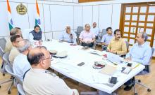 ଲୋକସେବା ଭବନରେ ମୁଖ୍ୟମନ୍ତ୍ରୀ ଶ୍ରୀ ମୋହନ ଚରଣ ମାଝୀ ରାଷ୍ଟ୍ରପତି ଓ ପ୍ରଧାନମନ୍ତ୍ରୀଙ୍କ ଗସ୍ତ ଅବସରରେ ପ୍ରସ୍ତୁତି ଓ ସୁରକ୍ଷା ବ୍ୟବସ୍ଥା ସମୀକ୍ଷା କରୁଛନ୍ତି
